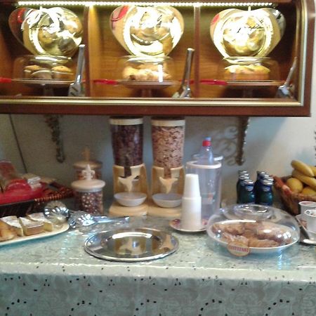 Olimpo Palace Affittacamere Scilla Bagian luar foto