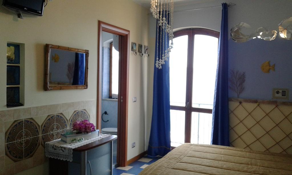 Olimpo Palace Affittacamere Scilla Ruang foto
