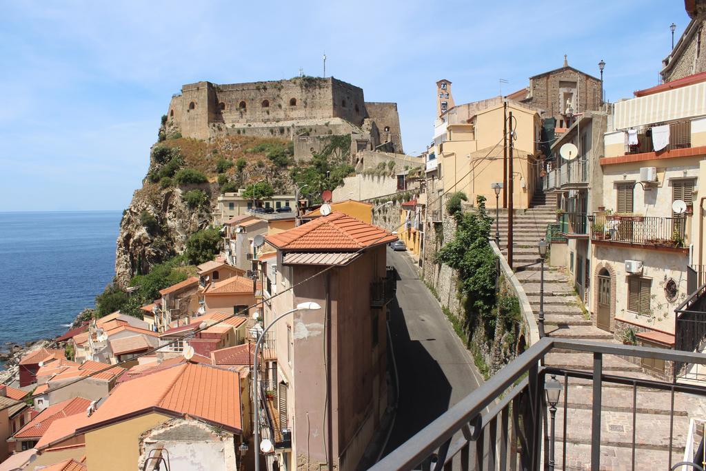 Olimpo Palace Affittacamere Scilla Bagian luar foto